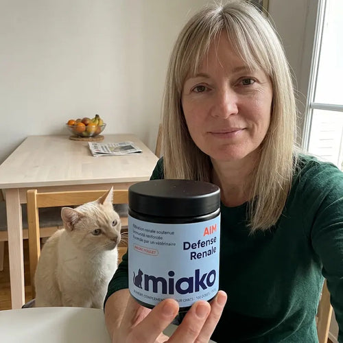 Martine et son chat avec Miako AIM